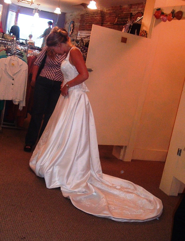 dress V
